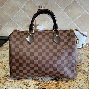 Louis vuitton speedy